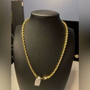 Gold Rope Link Chain